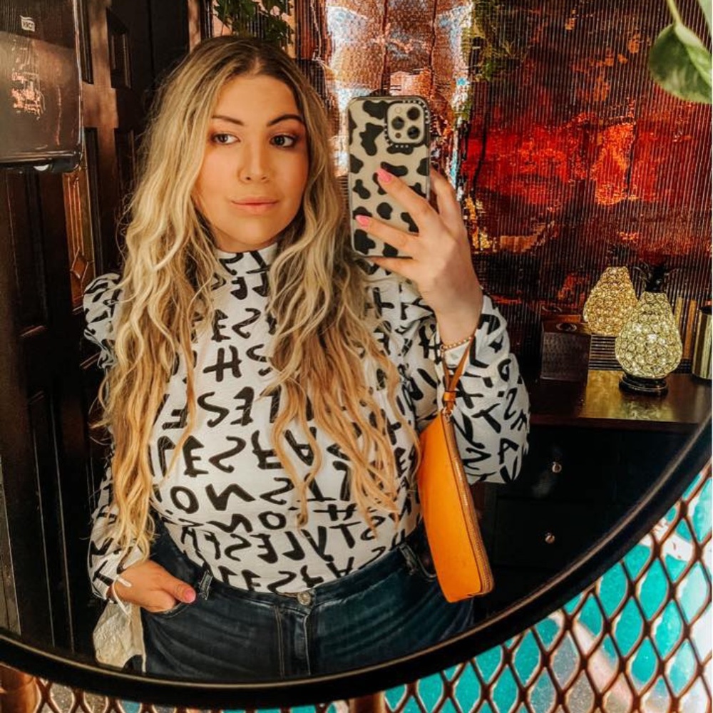 Meet your Posher, Melanie